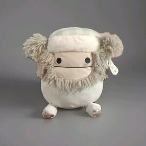 NWT 12” Evita the Bigfoot Squishmallow (2023) with Trapper Hat